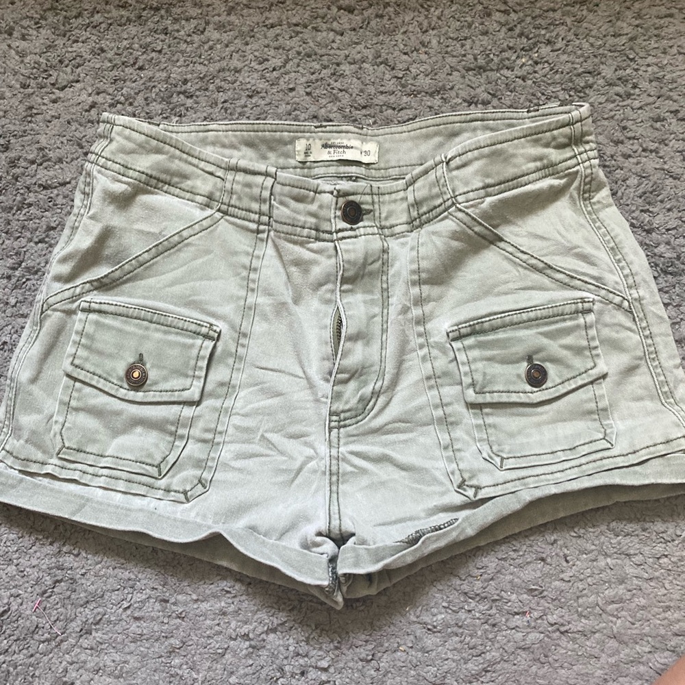 Abercrombie & Fitch Gray/GreenCargo Shorts Relaxed Fit
